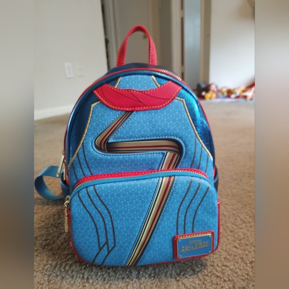 Loungefly Ms. Marvel Mini Backpack NWT - Picture 1 of 8